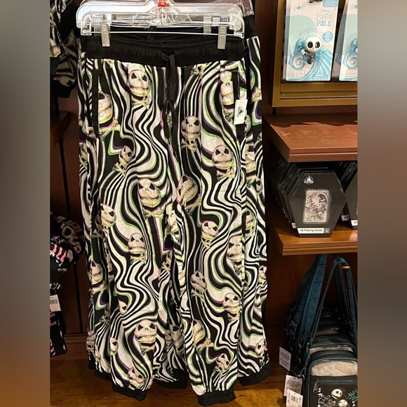 Disney Parks Jack Skellington Printed Nighmare Before Christmas Joggers NWT - Picture 5 of 5